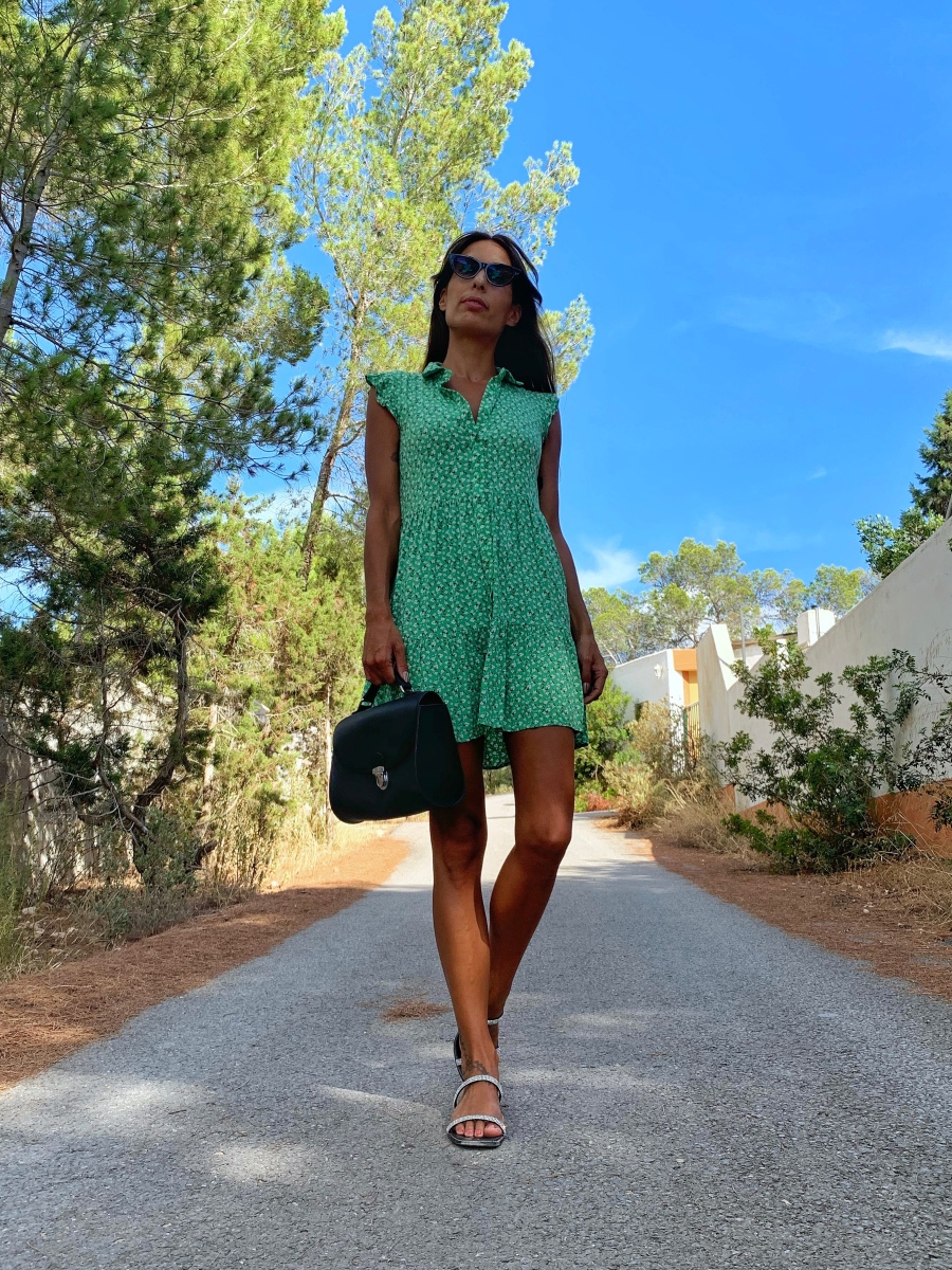 Como combinar un vestido verde: 5 looks para inspirarte – fashion &  lifestyle blog
